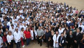 Mais Médicos passa a contar com 1,3 mil brasileiros formados no exterior